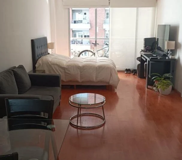 DEPTO. MONOAMBIENTE C / BALCON 2