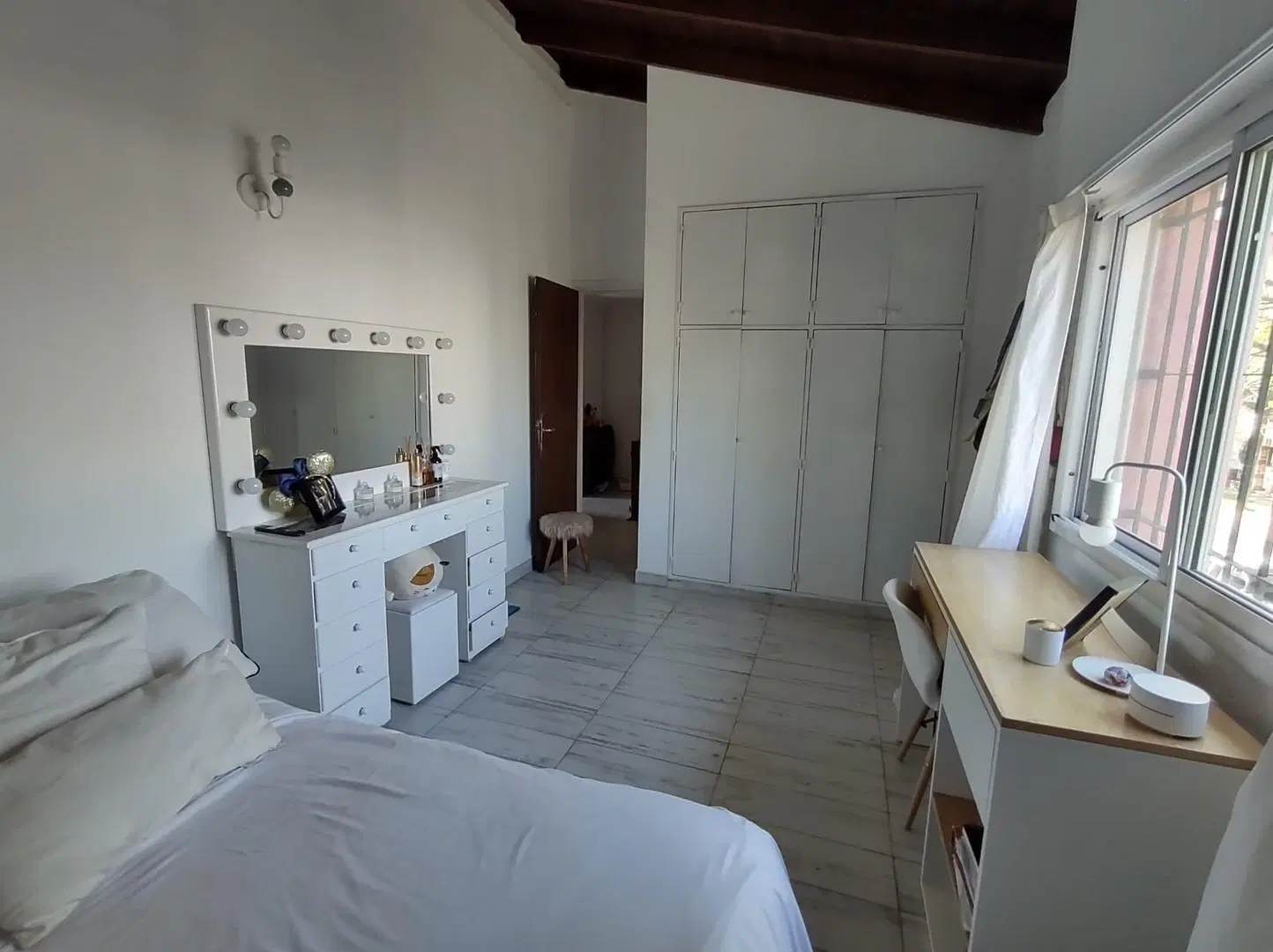 Chalet 5 ambientes con jardín y pileta, tu oasis en S.I 3