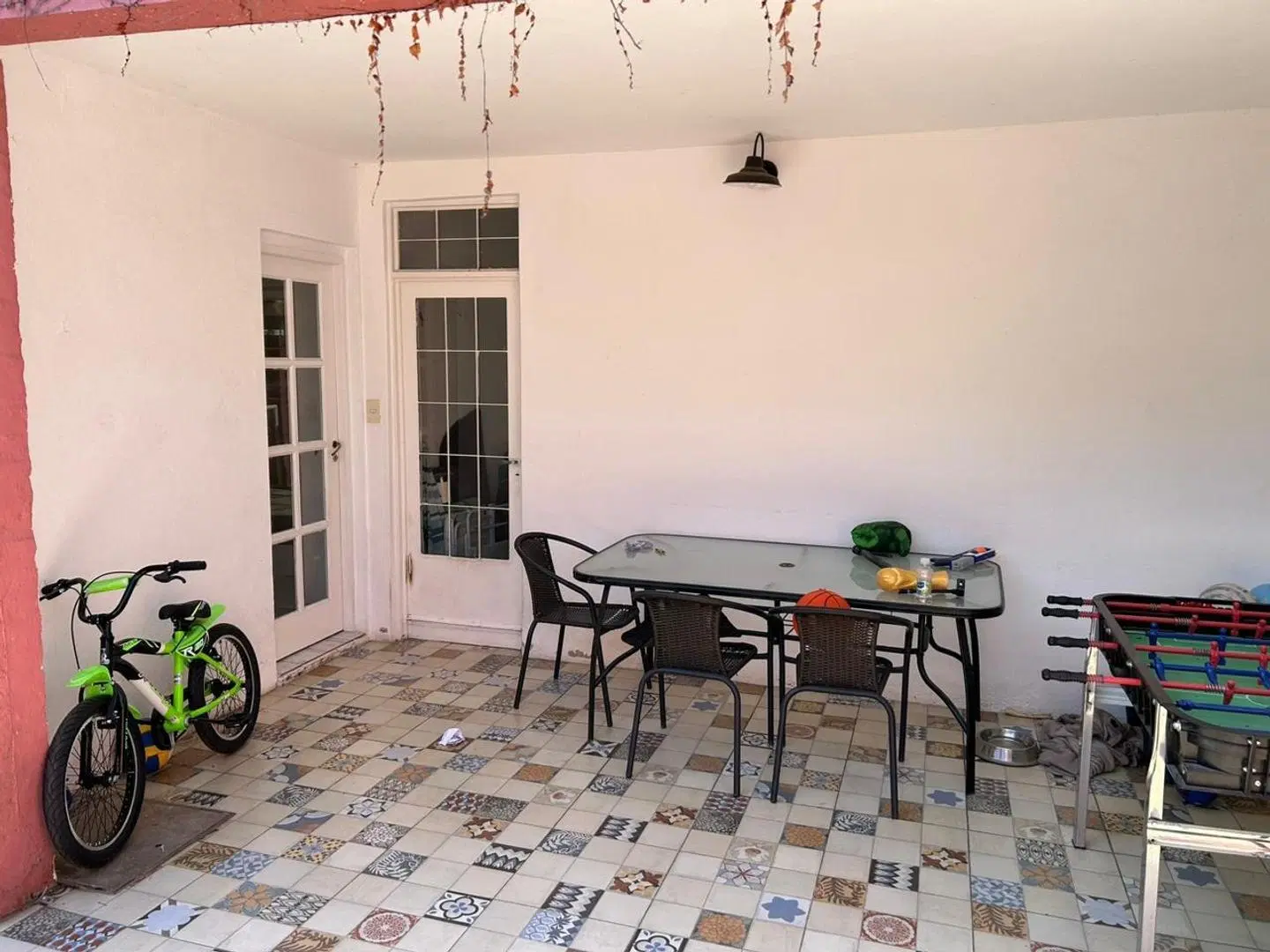 Chalet 5 ambientes con jardín y pileta, tu oasis en S.I 2