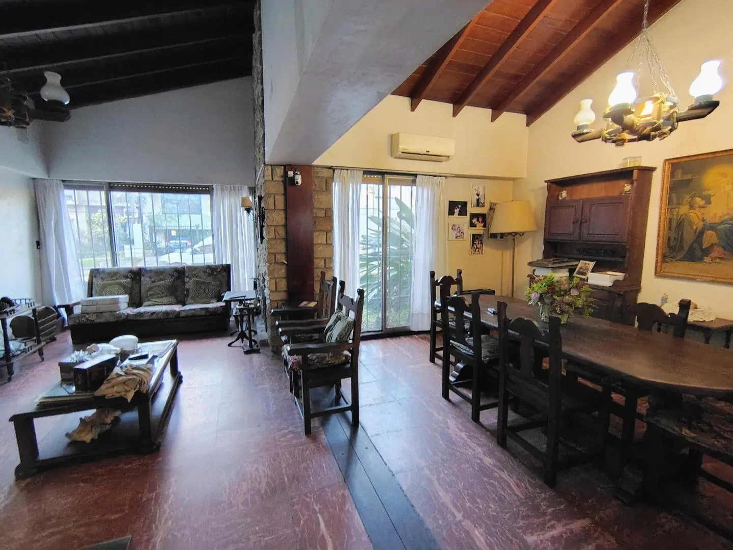 CHALET 1 PLANTA C/PILETA BARRIO PLANTENSE 3