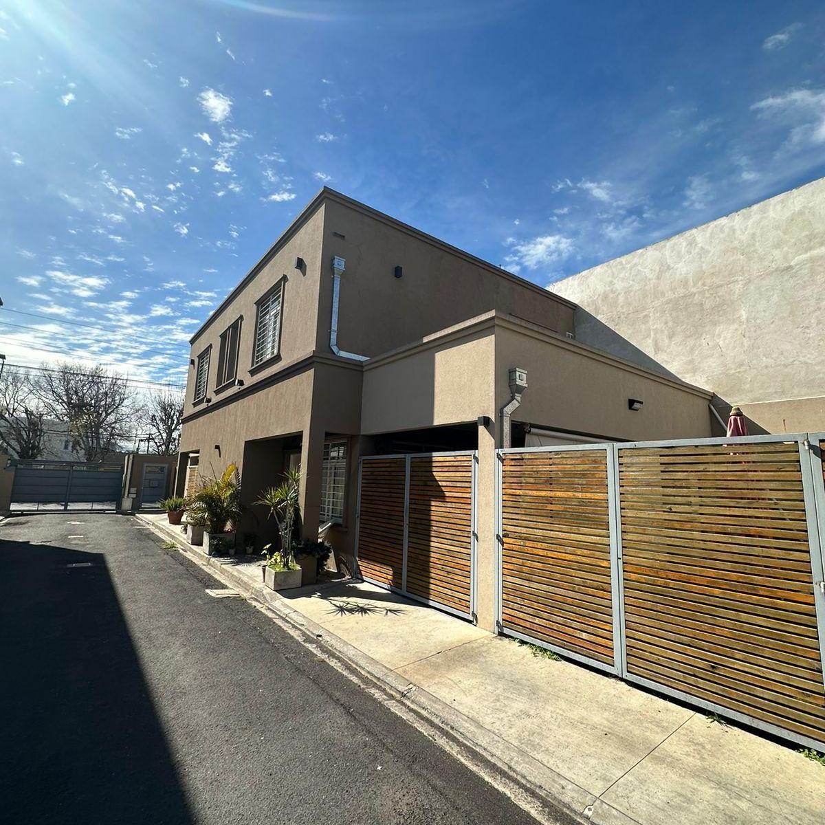 Venta Duplex en Condominio 3 Amb - Ituzaingo Norte 2