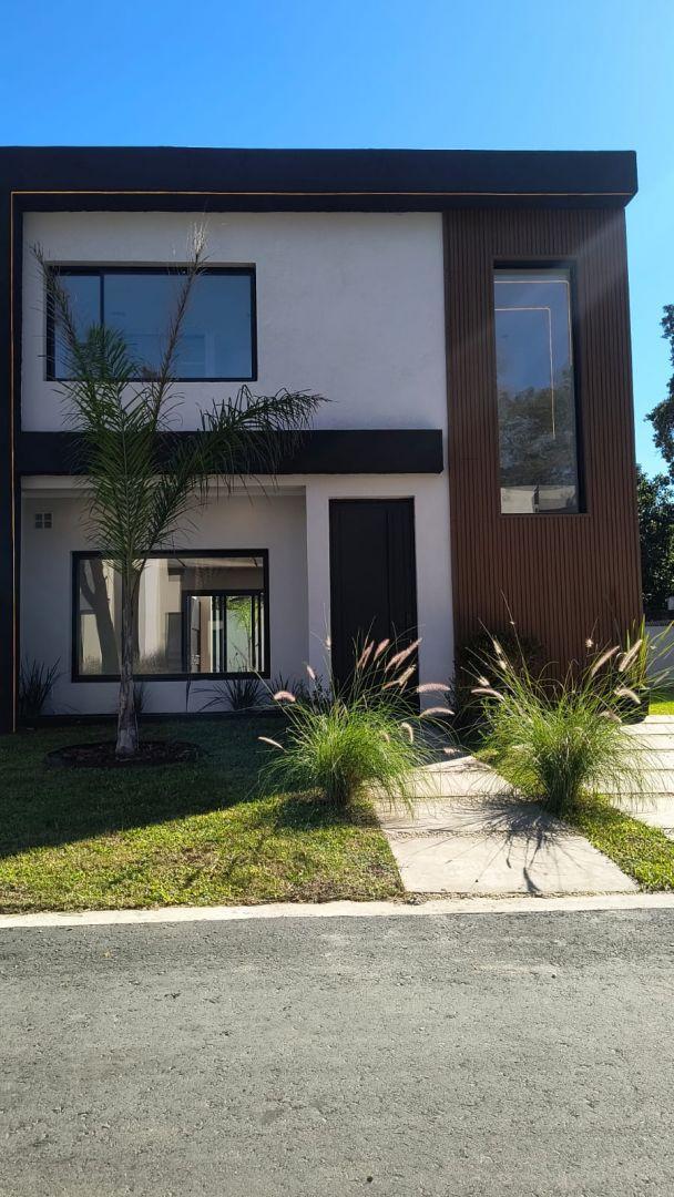 Venta de Casa minimalista en Parque Leloir, a estrenar