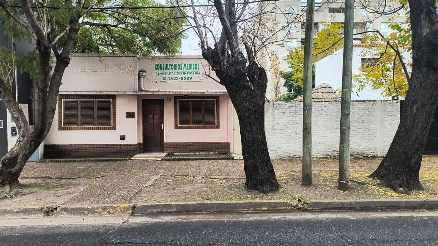 VENTA CASA ALTO PROFESIONAL - ITUZAINGO NORTE 2