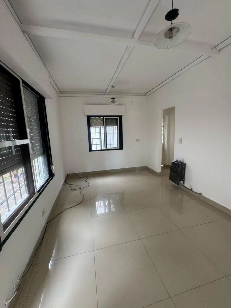 VENTA DE PH 2 AMBIENTES EN ITUZAINGO NORTE 3