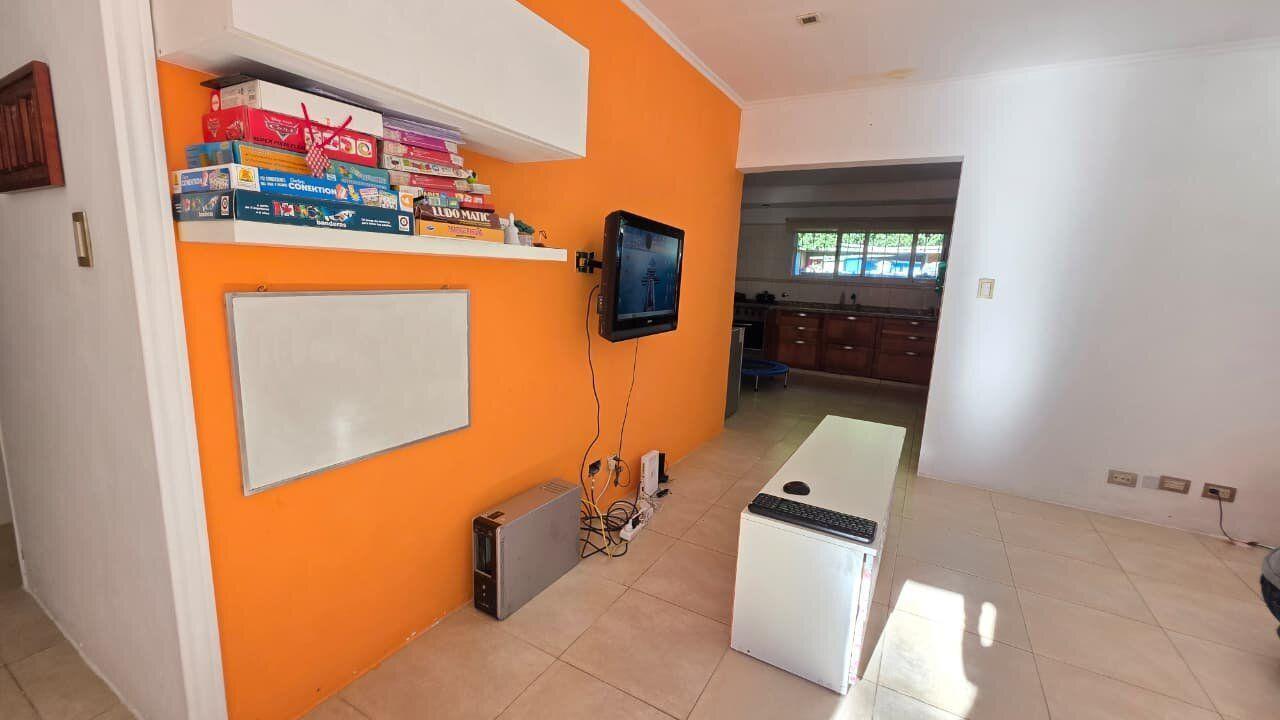 Foto de Venta de Casa 4 Ambientes en Villa Udaondo, Ituzaingó, imagen 4