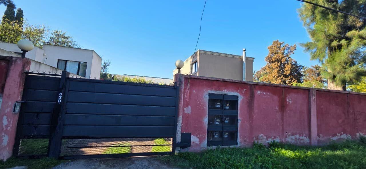 Foto de Venta de Casa 4 Ambientes en Villa Udaondo, Ituzaingó, imagen 2