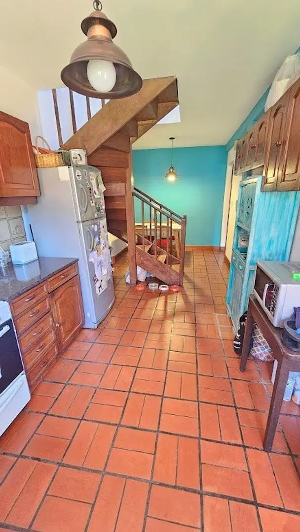 VENTA DE CASA 5 AMBIENTES EN CASTELAR NORTE 4