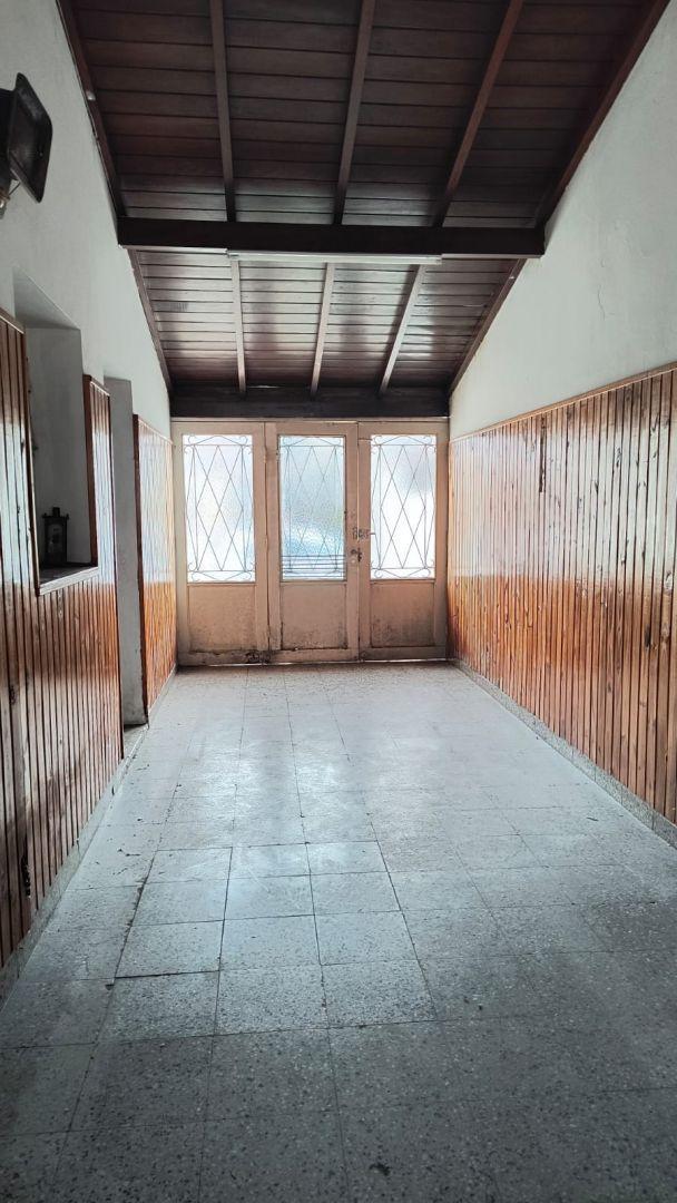 Foto de VENTA DE CASA 4 AMBIENTES EN BARRIO AERONAUTICO, imagen 1