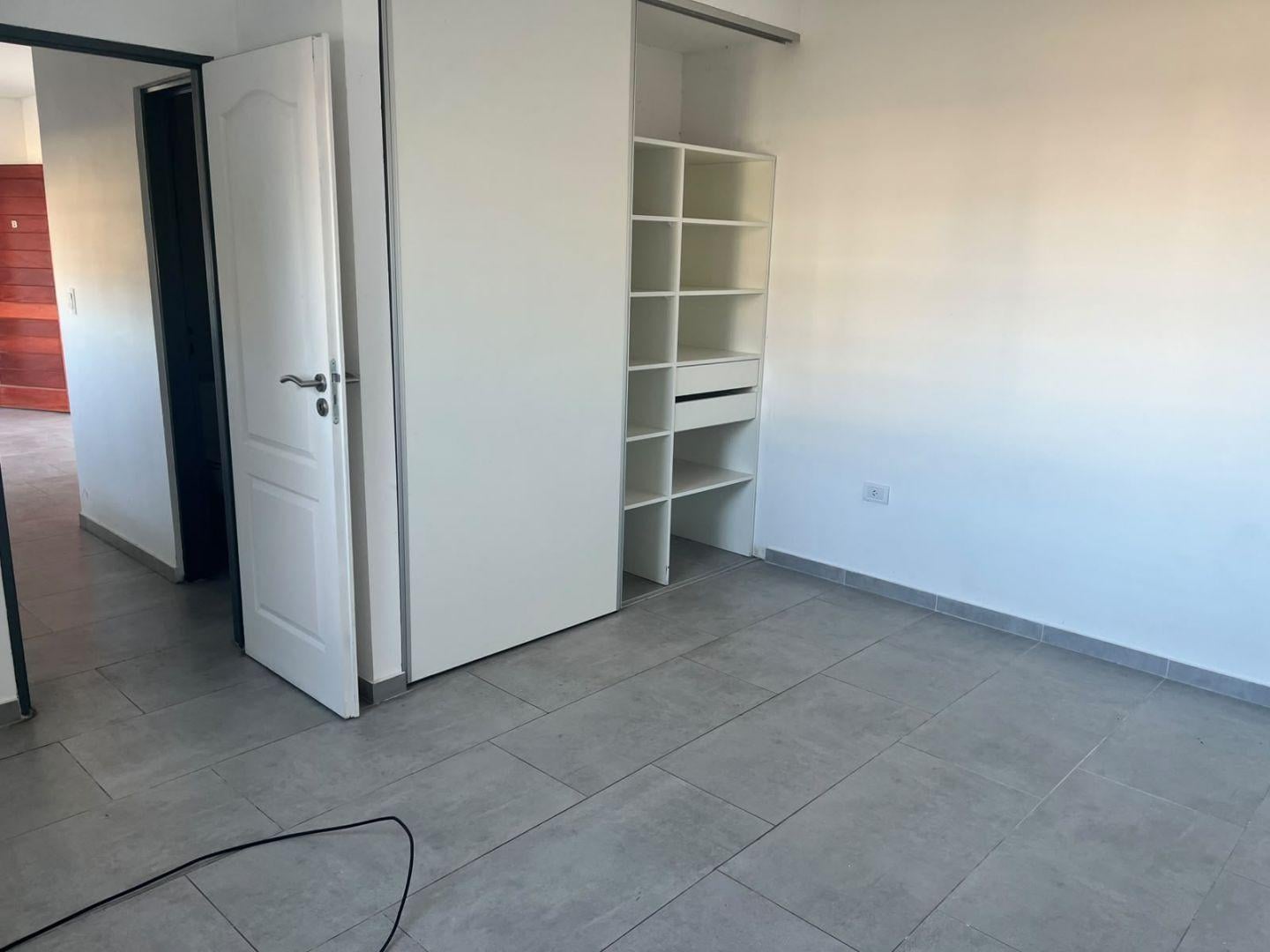 Foto de Venta de Departamento 2 Ambientes en San Antonio De Padua, Merlo, imagen 1