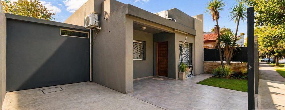 Foto de Venta de casa 4 ambientes en Ituzaingo Norte, imagen 1