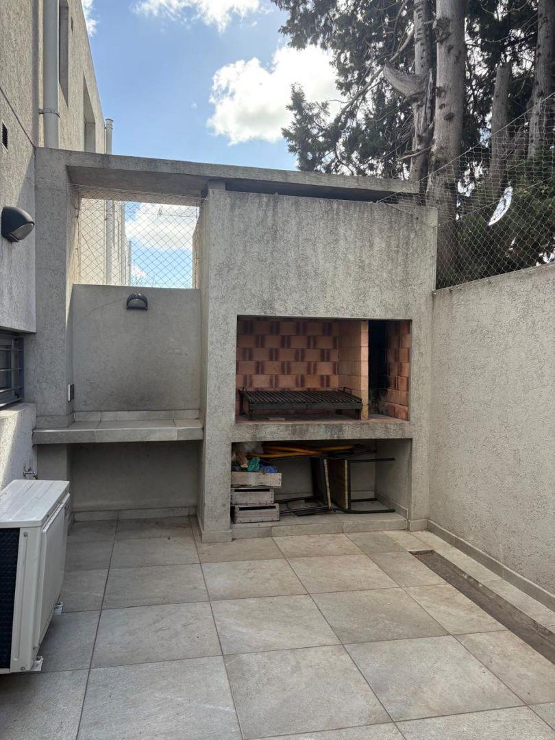 Foto de ALQUILER DE DÚPLEX 3 AMBIENTES EN COMPLEJO RESIDENCIAL DE CATEGORÍA, imagen 3