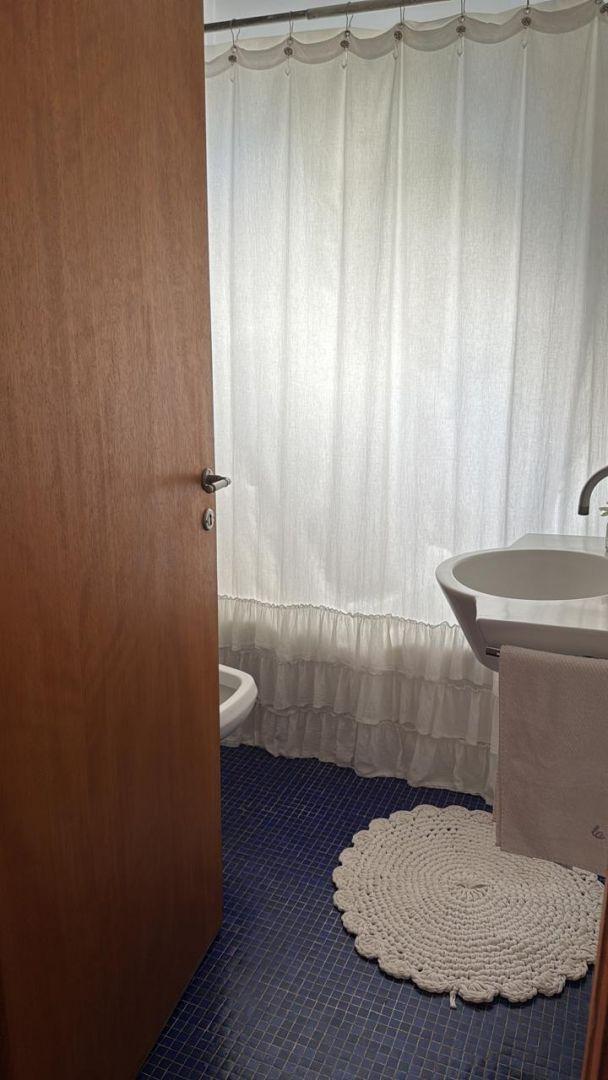 Foto de VENTA DE CASA 4 AMBIENTES EN PARQUE LELOIR, imagen 5