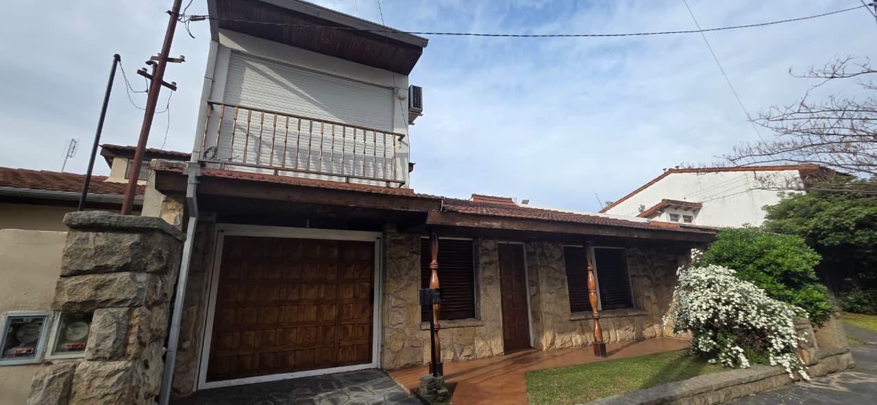 Foto de Venta de Casa 4 Ambientes en Ituzaingó norte, Barrio Aeronáutico, imagen 1