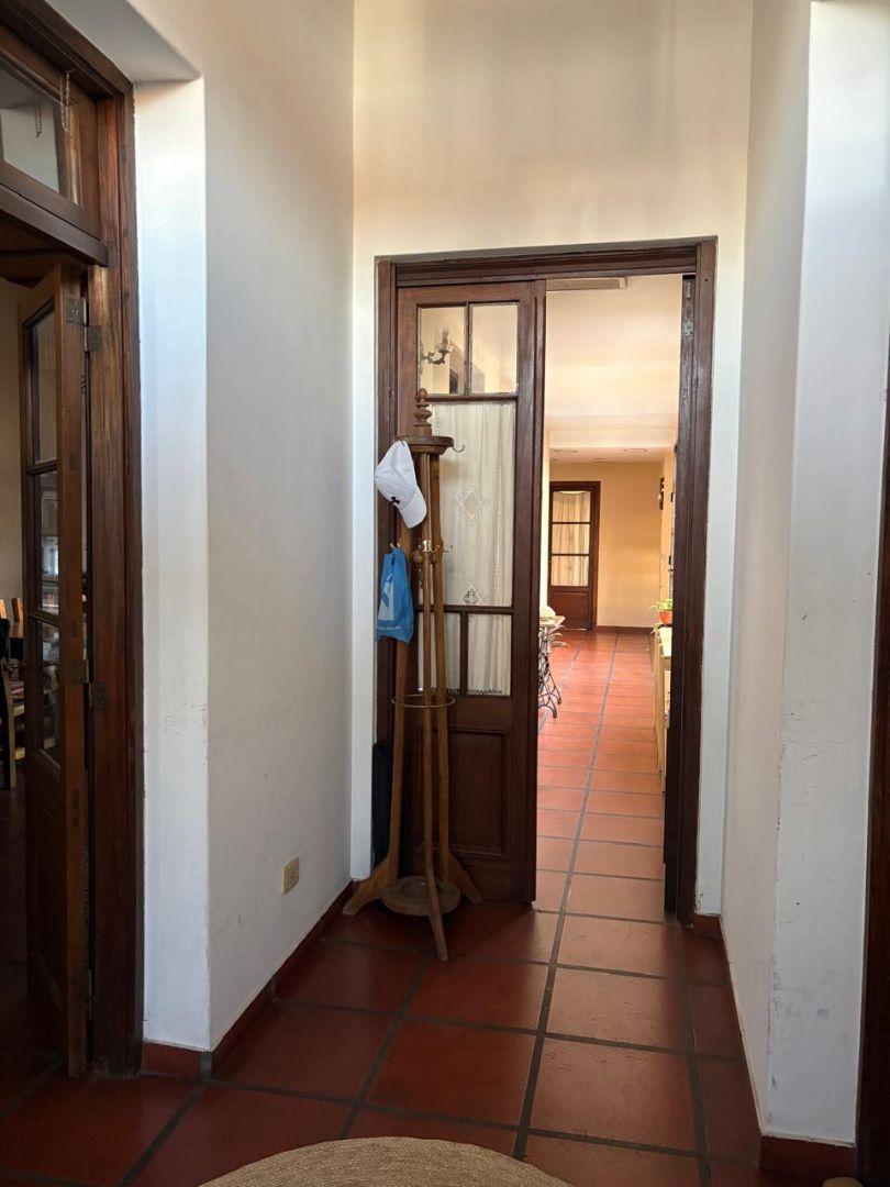 Foto de CASA 5 AMBIENTES EN VENTA - ITUZAINGO NORTE, imagen 2