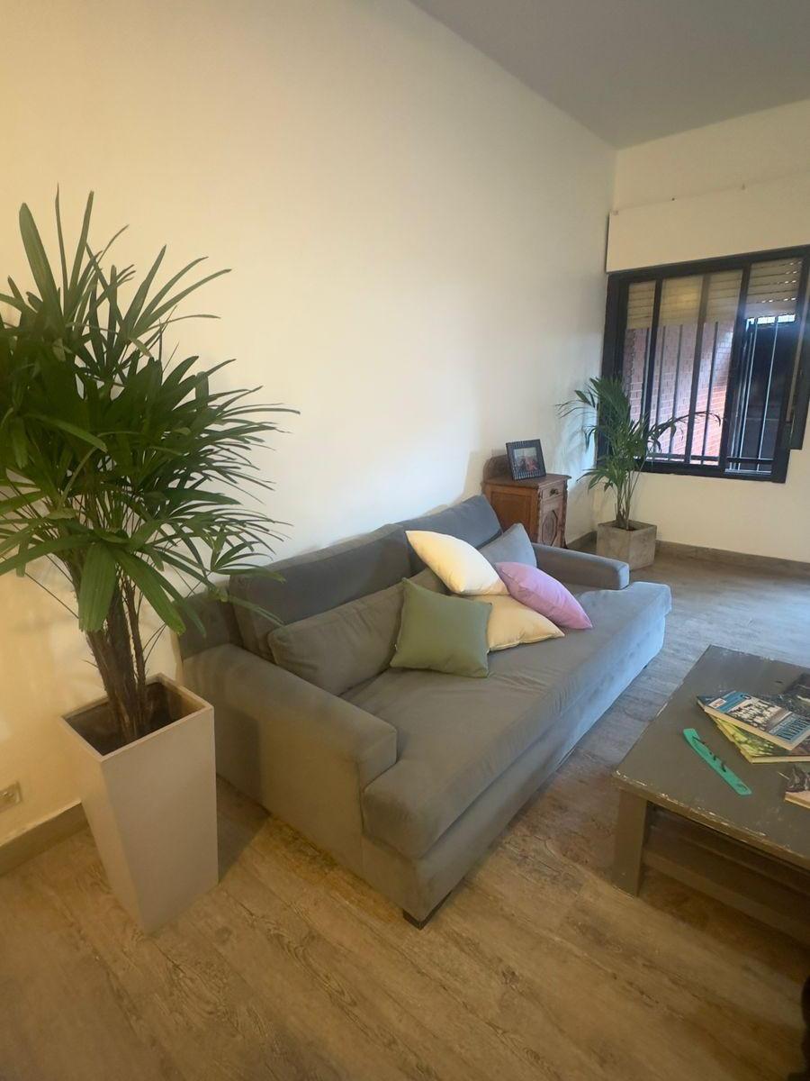 Casa con Cochera y Terraza 3