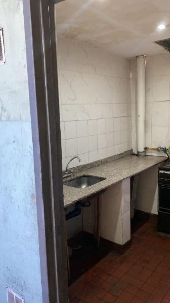 Hotel de Pasajeros y Gran Local Comercial 4