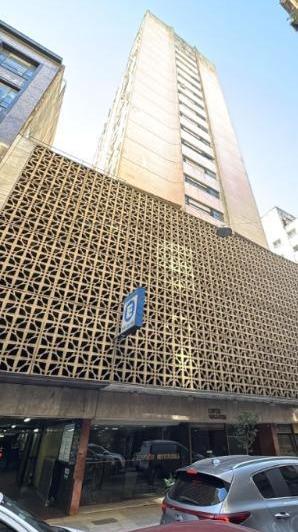Edificio Vanguardia piso 13 Viamonte 700  1