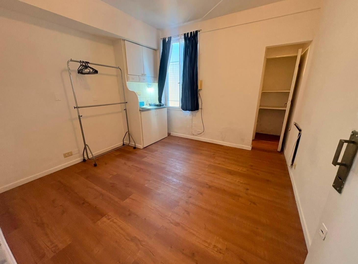 MINI STUDIO 15 M2