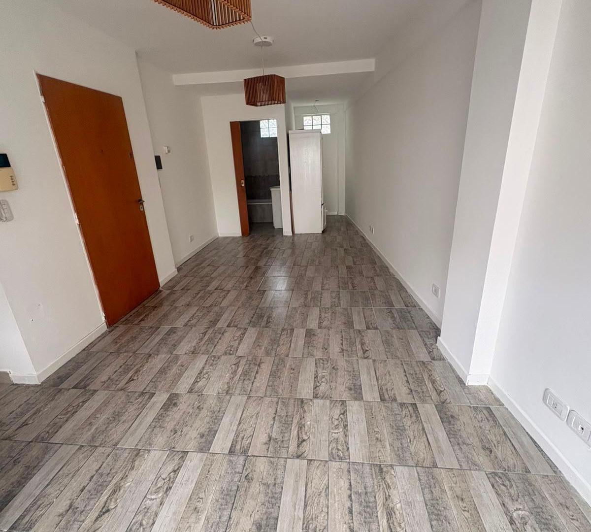 Foto de STUDIO AL FRENTE CON BALCON SANCHEZ DE BUSTAMANTE, imagen 4