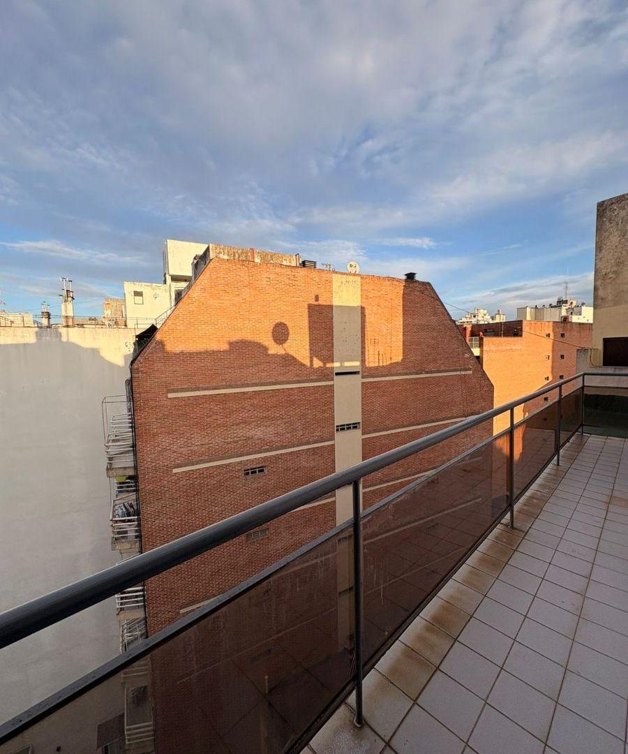 Foto de Hermoso 2 ambientes balcon corrido, imagen 3