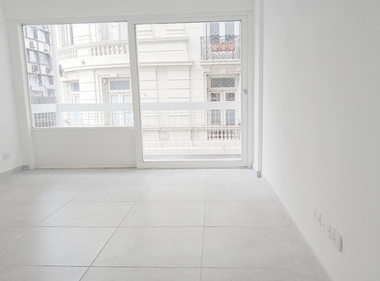 Foto de Departamento en Venta 2 ambientes en microcentro, imagen 1