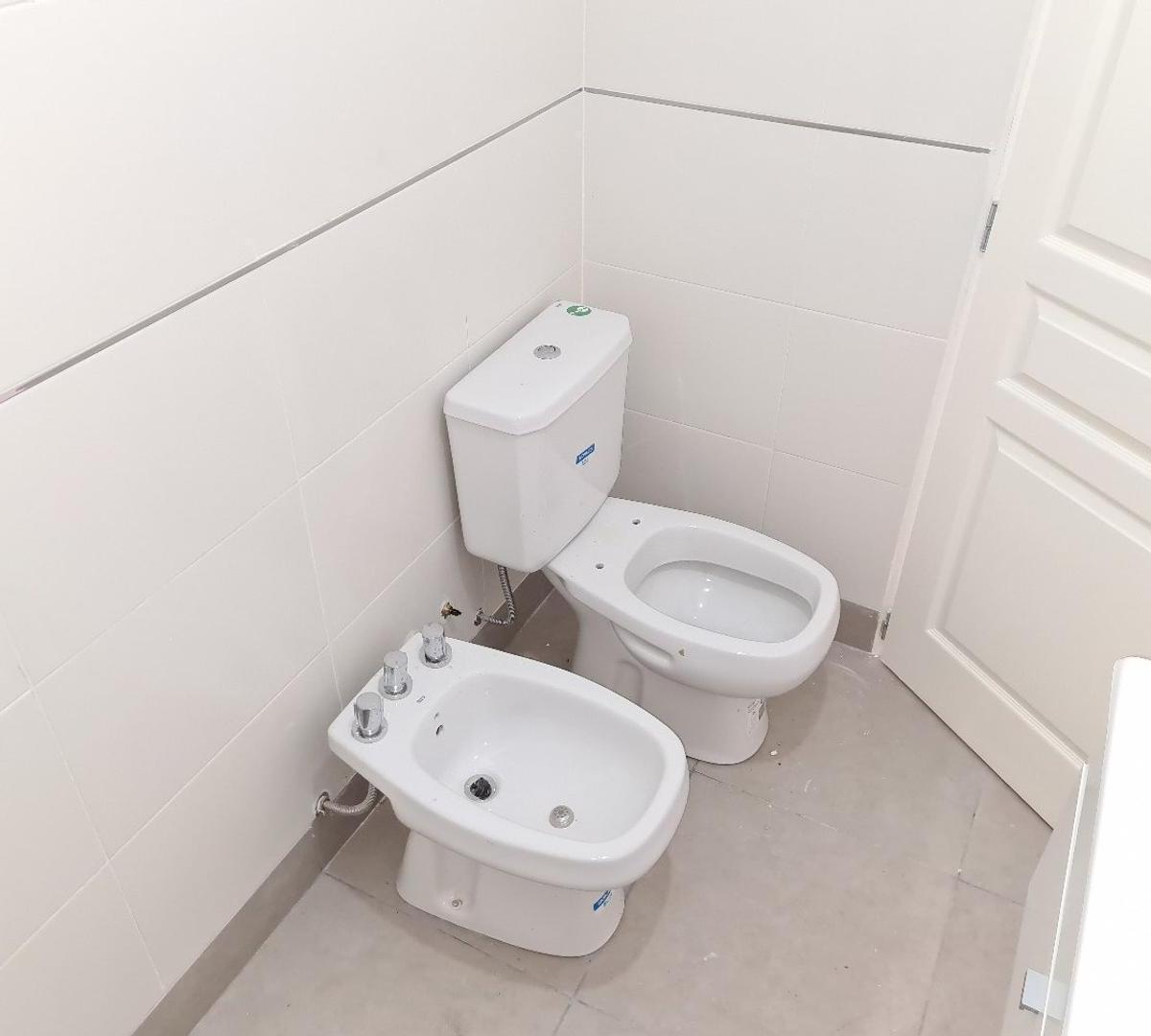 Foto de Venta Departamento PH Dúplex 3 ambientes 2 dormitorios cochera Nuevo, imagen 2