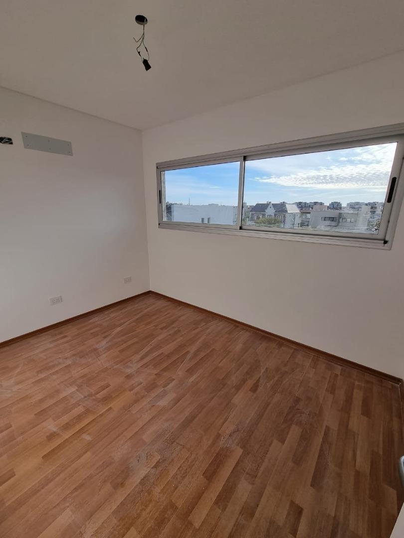 Foto de Venta Departamento PH Dúplex 3 ambientes 2 dormitorios cochera Nuevo, imagen 5