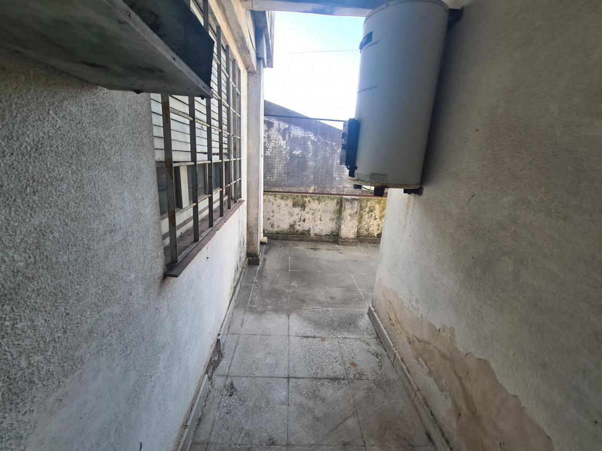 Venta Casa Ideal 2 Familias con Local y Galpon 1