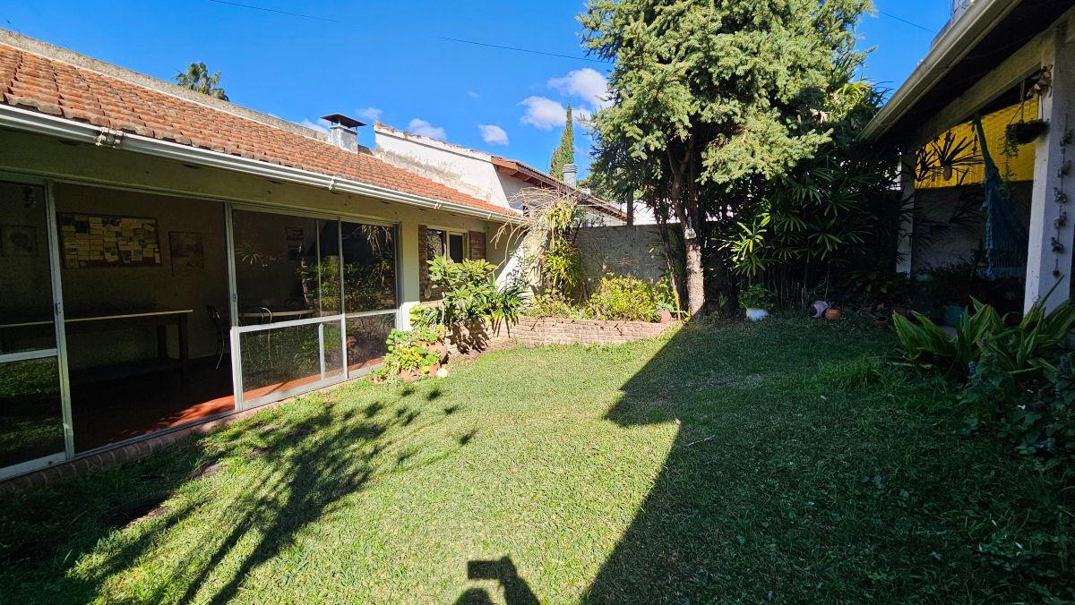 Foto de Casa 5 ambientes de 235 m² con 3 dormitorios en venta en Residencial, imagen 4