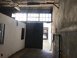 Av La Plata 1200, Galpón de 8.66 X 43 m. Completamente Refaccionado! 2