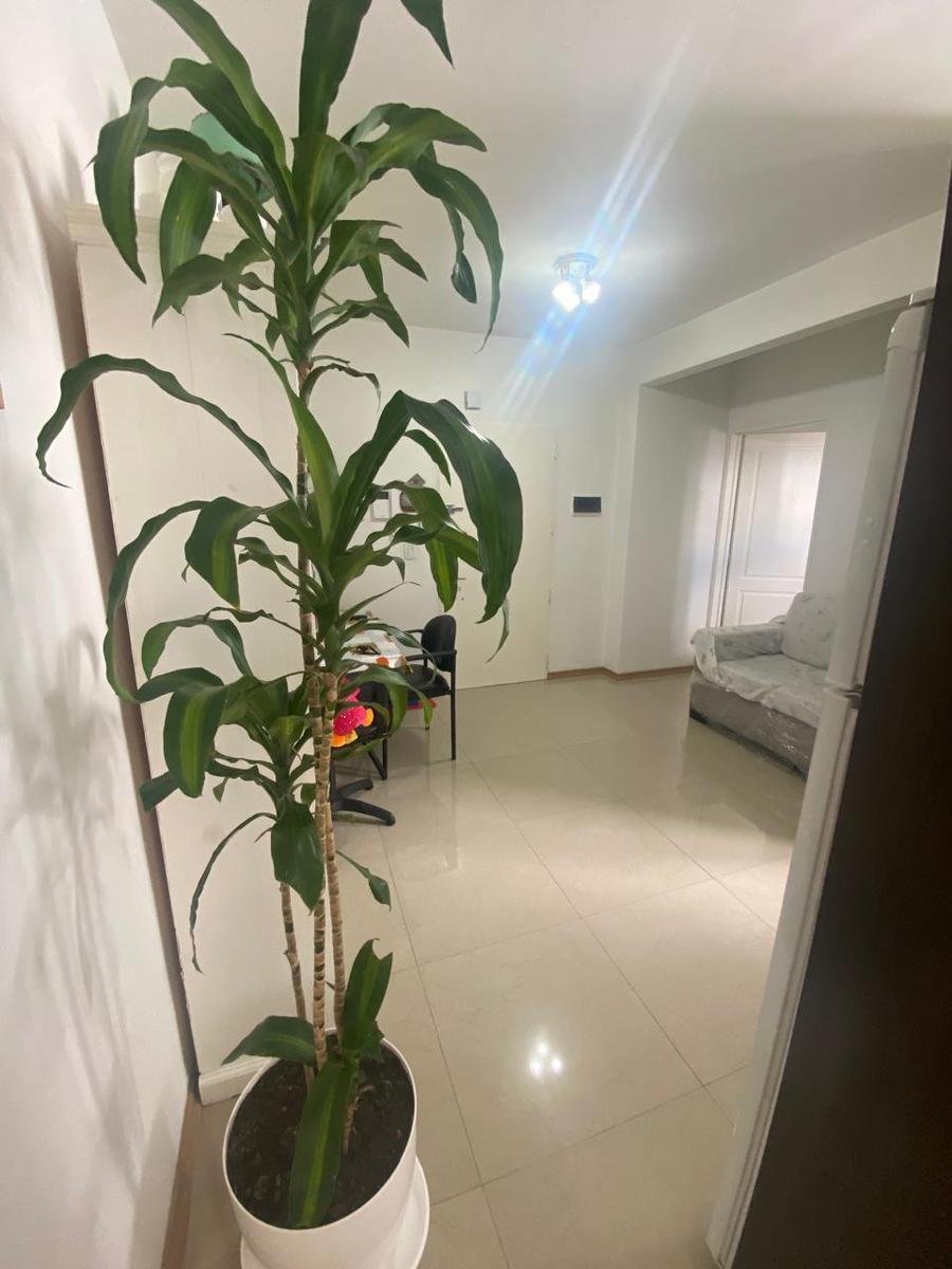 Departamento en Monte Castro Dos Ambientes 5