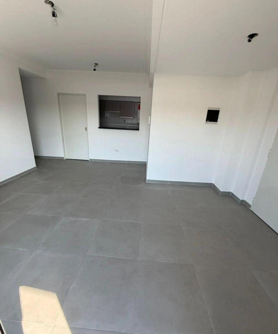 Foto de Villa Devoto Nueva York 4996, 3º Piso Semi piso 3 amb con balcón, imagen 3