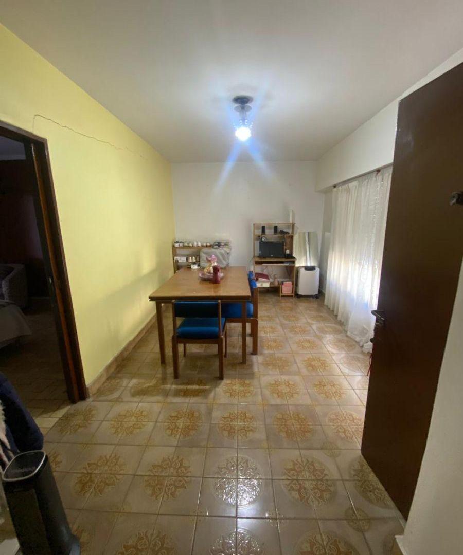 JOSE PEDRO VARELA 4480 VENTA CASA 5 AMB