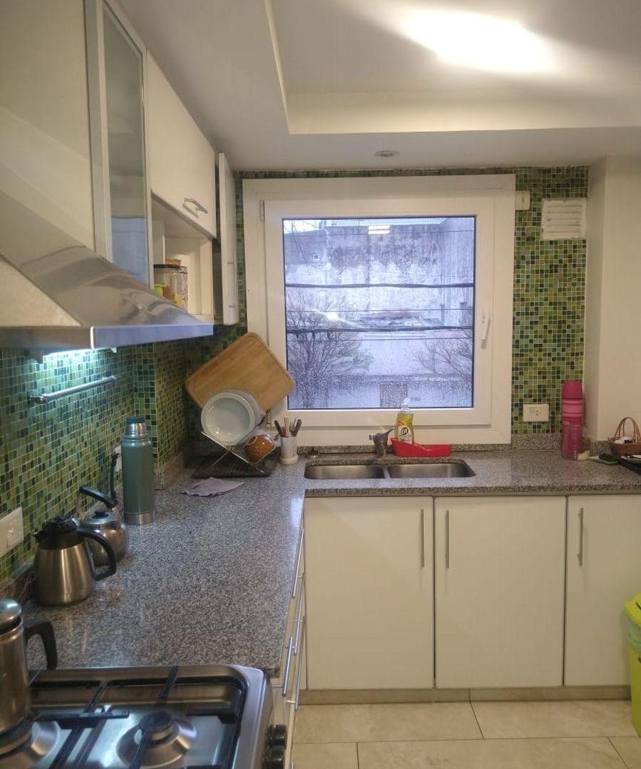 Foto de Ph 4 ambientes con jardin, parrilla y cochera doble, imagen 1