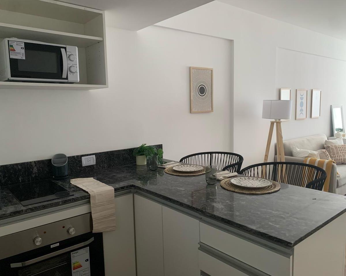 1 1/2 Ambientes | Av San Juan Al 3900 1