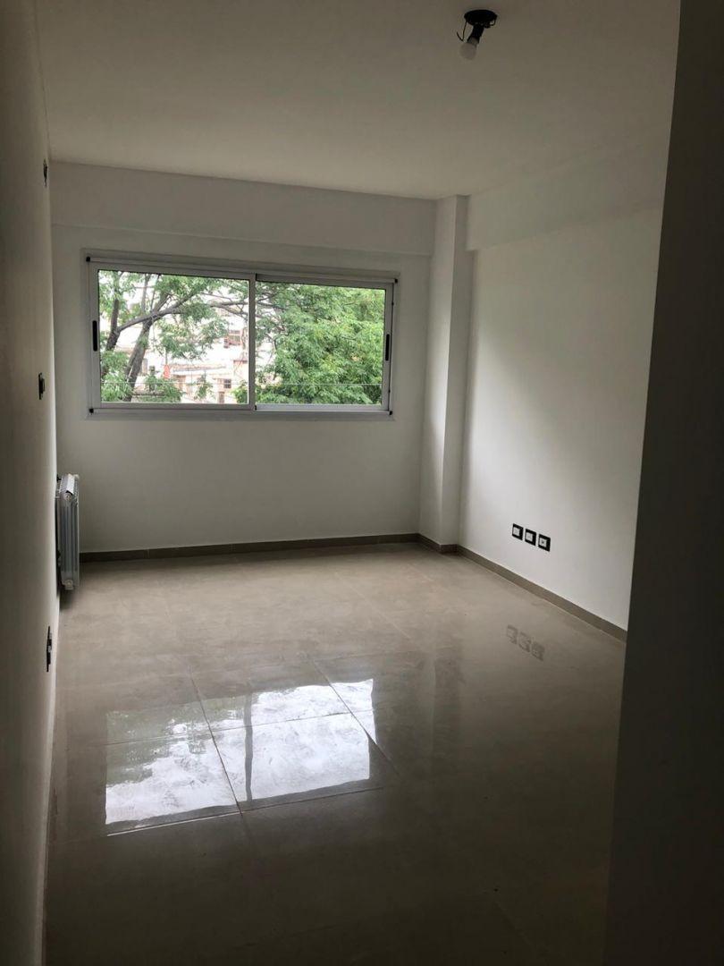 Departamento 3 Ambientes. | Figueroa, Apolinario Al 1900 1