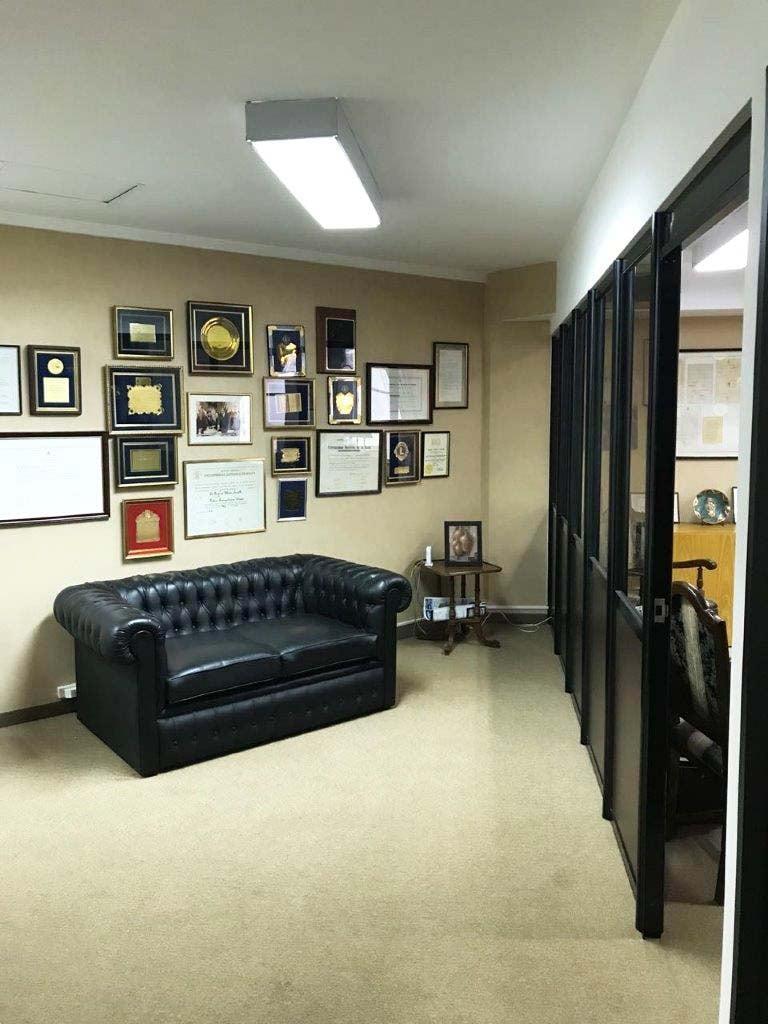 Oficina. | Av Pres. Julio A. Roca Al 500 1