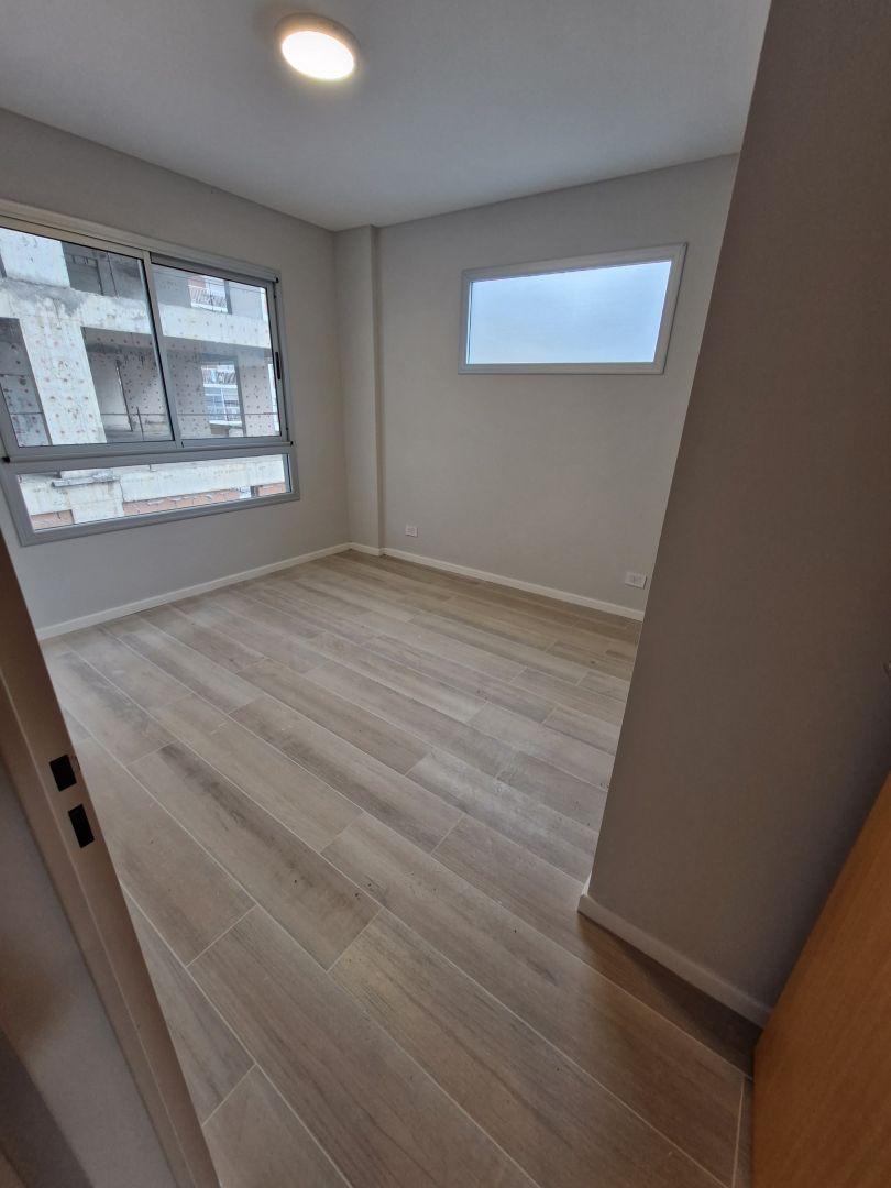 Departamento 5 Ambientes. | Av Alvarez Thomas Al 3100 3