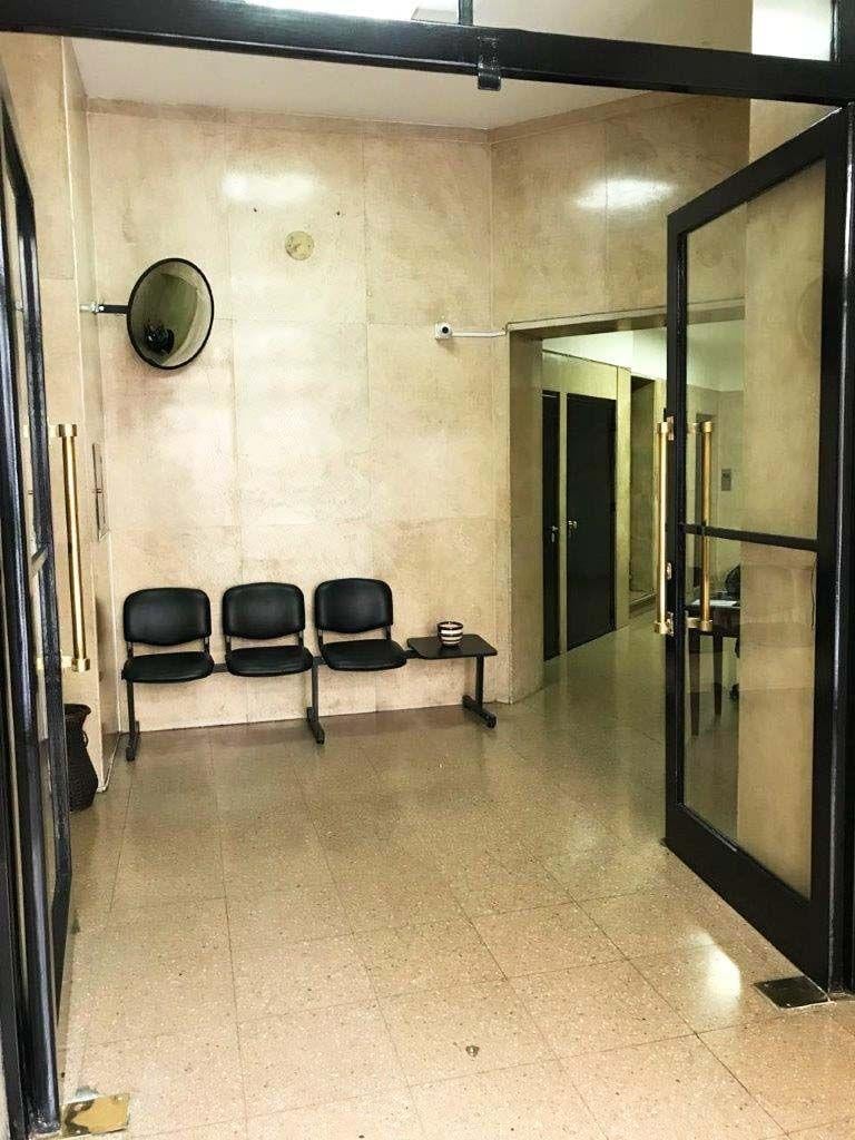 Departamento 7 Ambientes o Mas. | Av Pres. Julio A. Roca Al 500 1