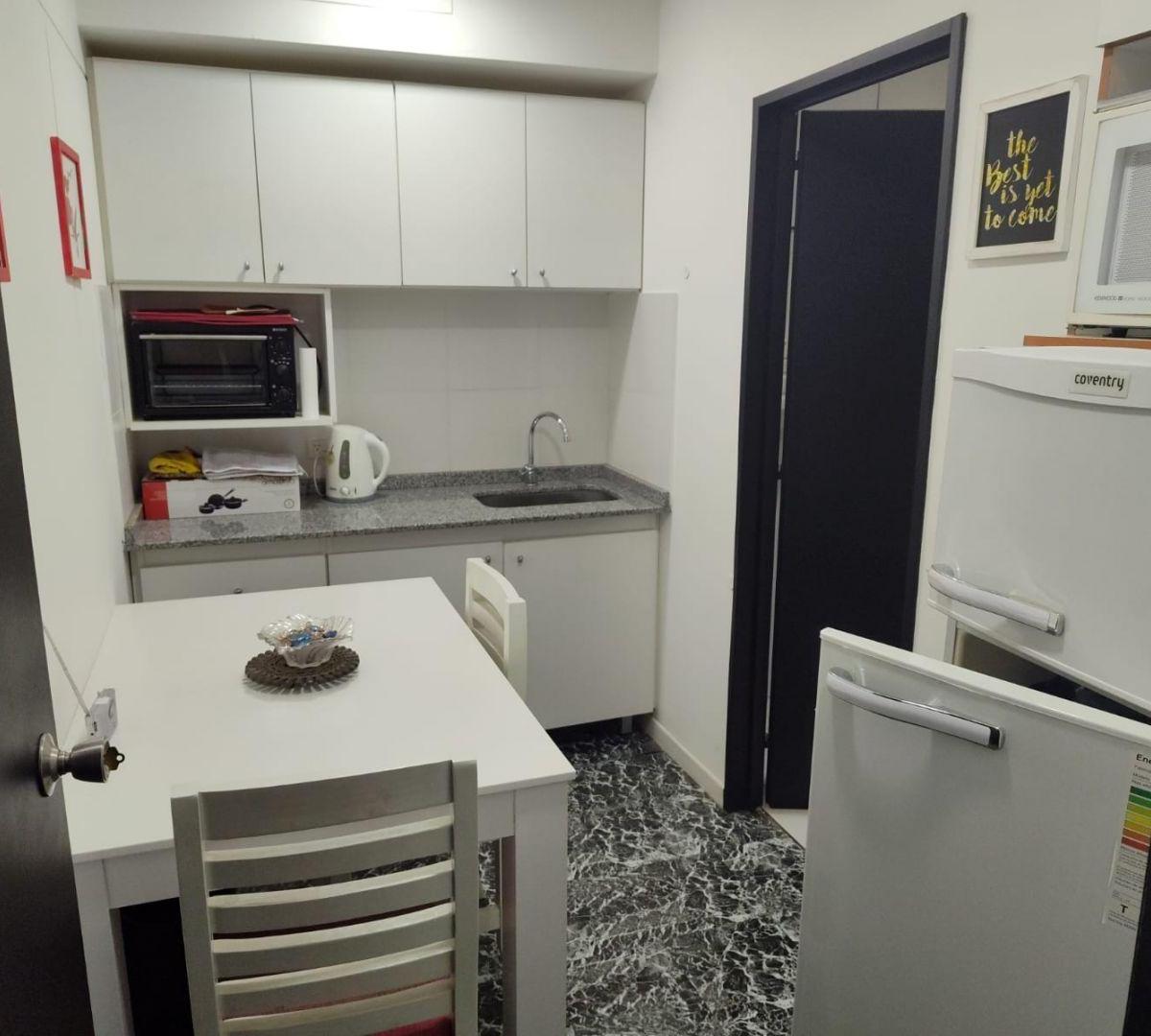 Departamento 7 Ambientes o Mas. | Av Pres. Julio A. Roca Al 500 3