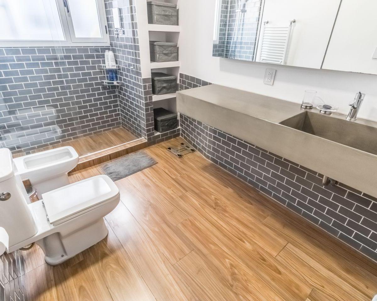 Venta | Casa Estilo Inglés 7 Amb C/quincho, Terraza, Garage. Reciclada 4
