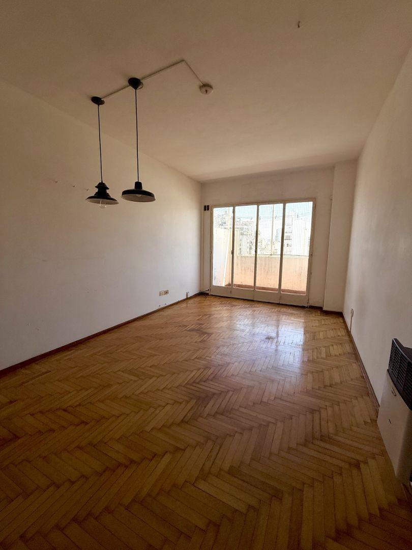 Departamento 3 Ambientes. | Sarmiento Al 3200 2