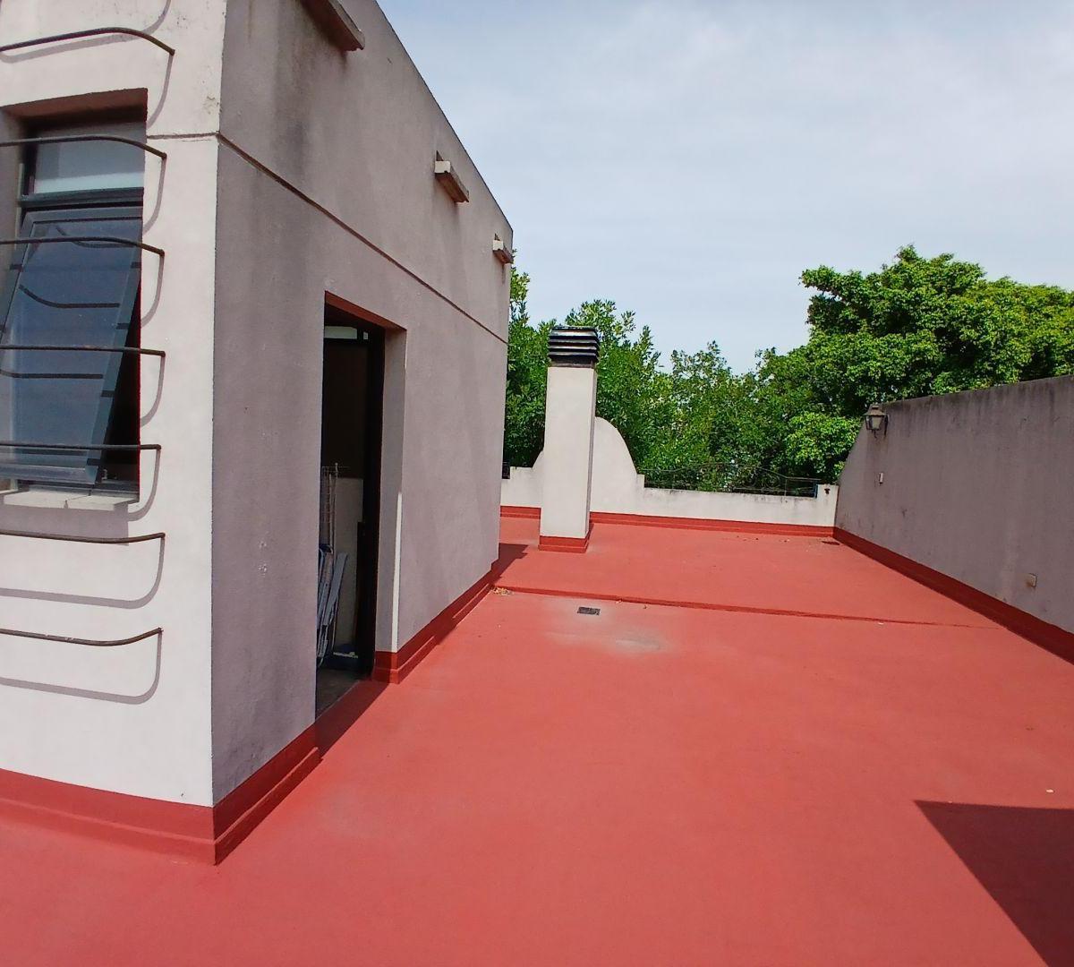 Casa 7 Ambientes o Mas. | Artigas Al 900 4