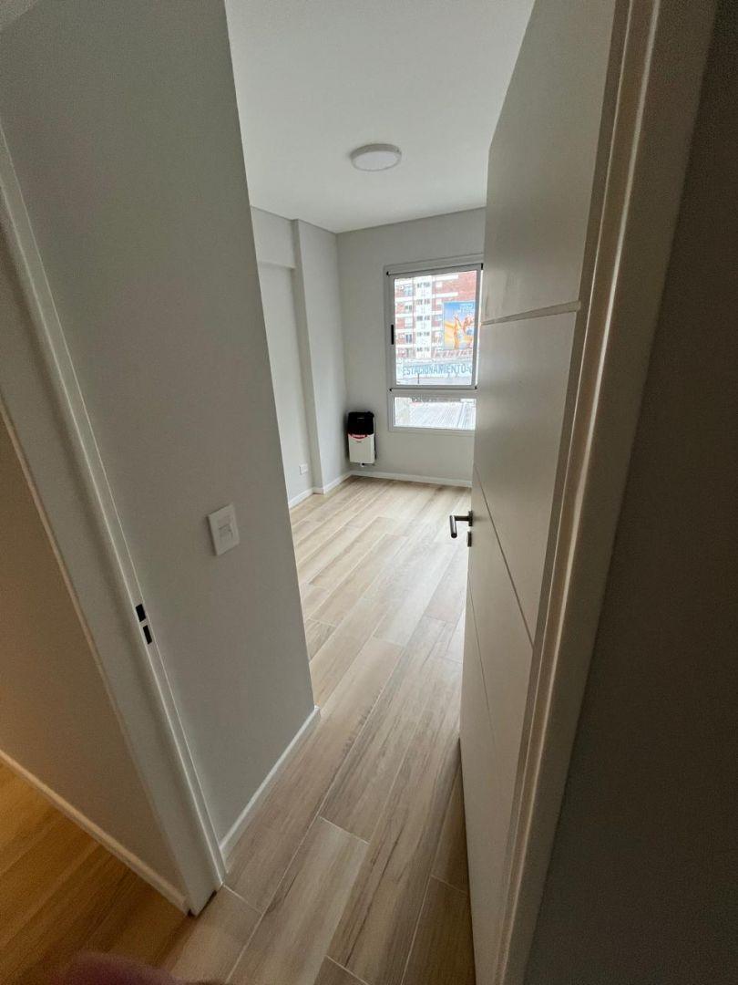 Departamento 4 Ambientes. | Av Alvarez Thomas Al 3100 3