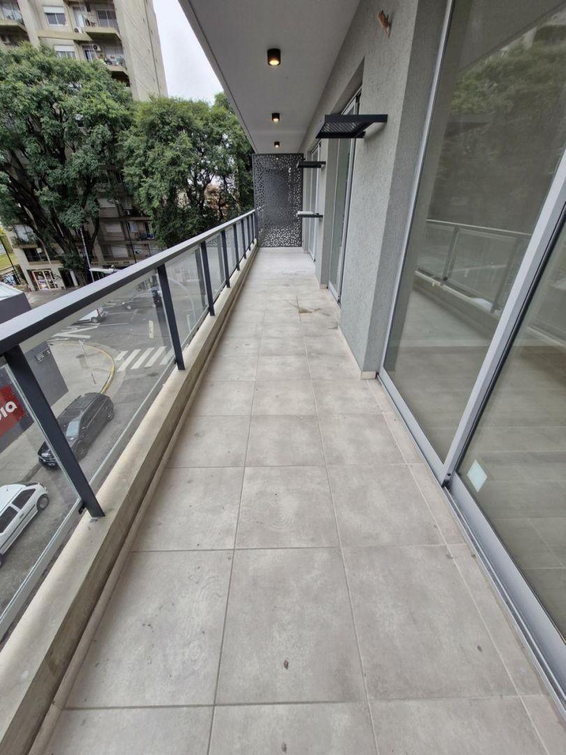 Departamento 4 Ambientes. | Av Alvarez Thomas Al 3100 5