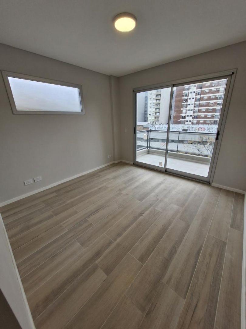 Departamento 4 Ambientes. | Av Alvarez Thomas Al 3100 1