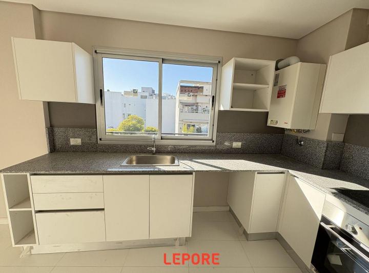 Departamento 4 ambientes. | Beauchef al 700 4
