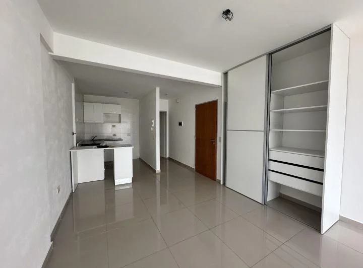 ALQUILER DEPARTAMENTO 1 AMBIENTE EN ABASTO !! 3