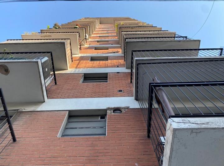 Departamento 1 ambiente. | AV CORDOBA al 2800 2
