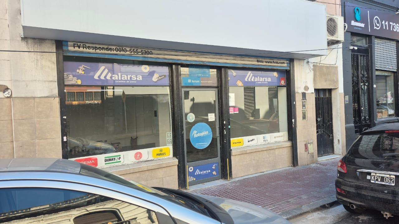 Foto de Local con 10 mts de vidriera en san telmo, imagen 5